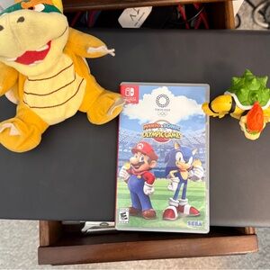 Nintendo Mario & Sonic at the Olympic Games switch game & 2 bowers toys